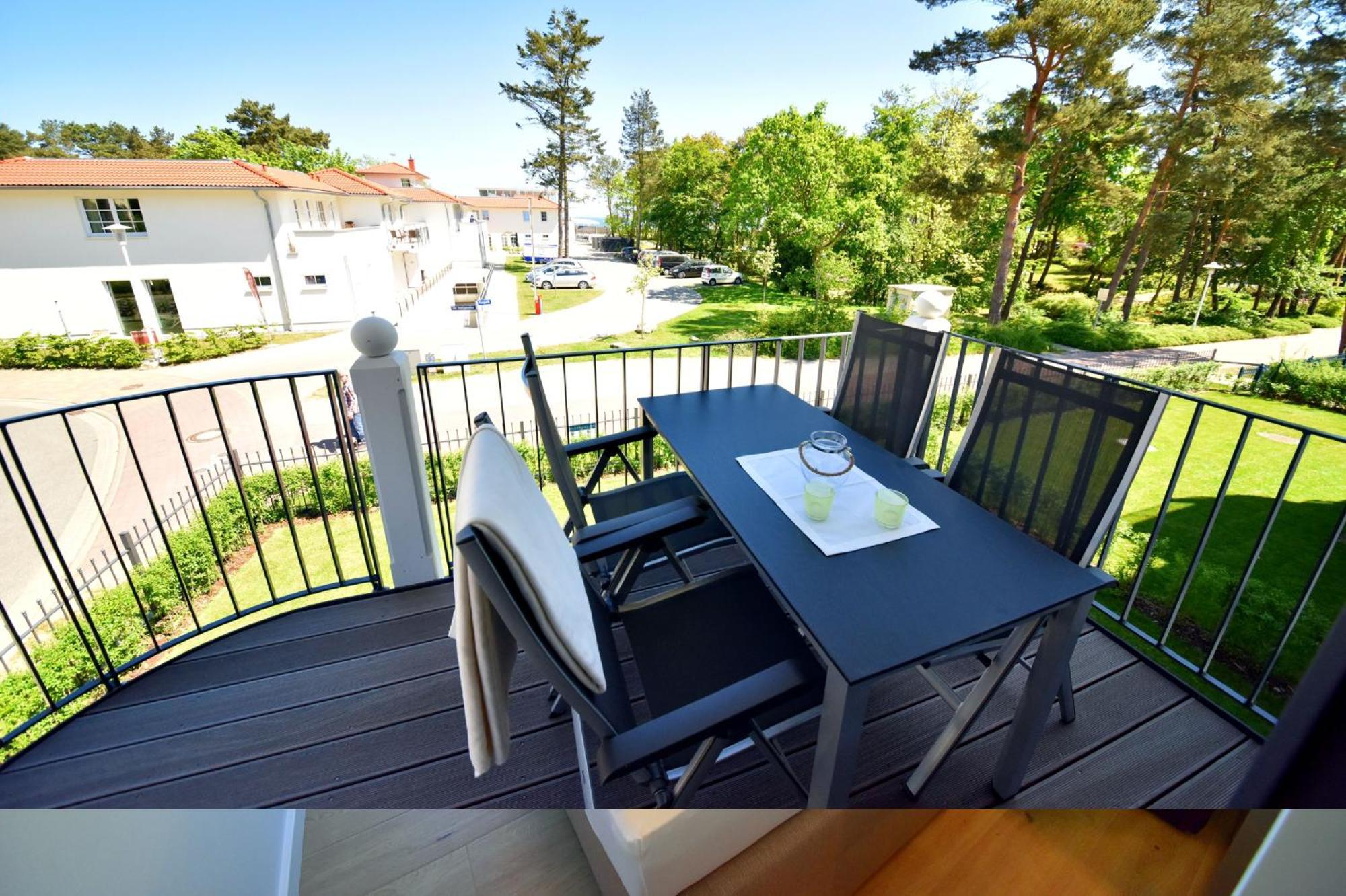 Ferienwohnung "Lachmoewe" In Der Villa Andrea Baabe Εξωτερικό φωτογραφία